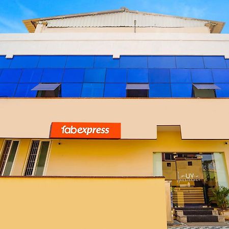 Fabexpress Uv Residency - 700M From Coimbatore International Airport Irugur Exteriör bild